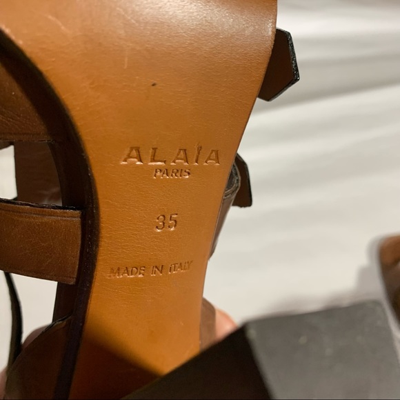ALAÏA size 35 strappy block heel high heel buckle sandals - Picture 4 of 10